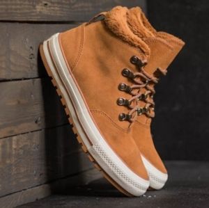 Converse Chuck Taylor All Star Ember Boot Hi